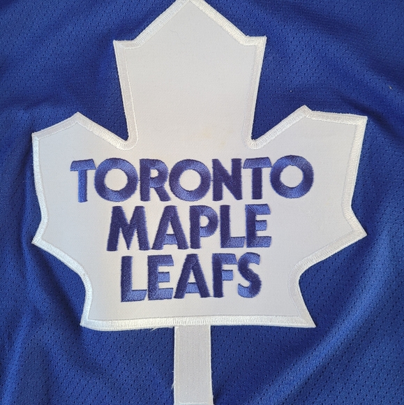 Toronto sz xl. Maple Leafs hockey jersey - Picture 3 of 12